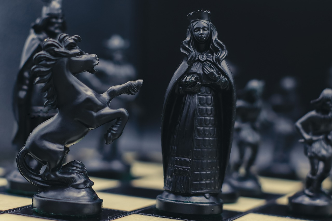 La fabrique symbolique du pouvoir — culture politique et communication symbolique, du rituel médiéval à l'État moderne